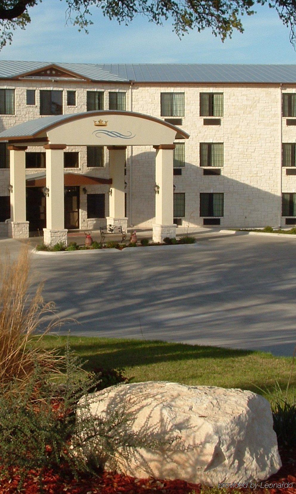 Inn On Barons Creek Fredericksburg Exterior photo